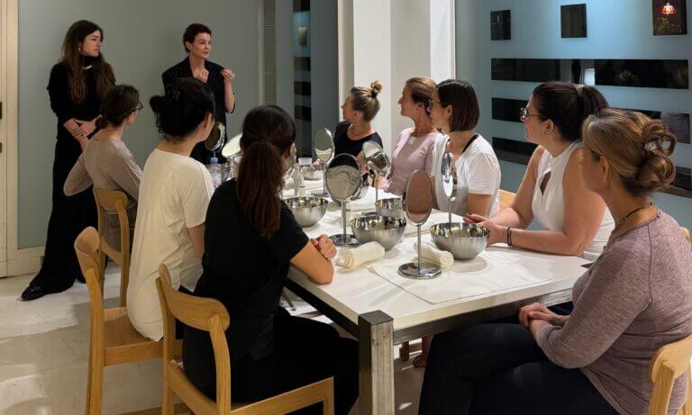 Masterclass Beauté à Genève avec Marie Trapezaroff et Diane Servant avec Marie Trapezaroff   Coach Sportive à Genève