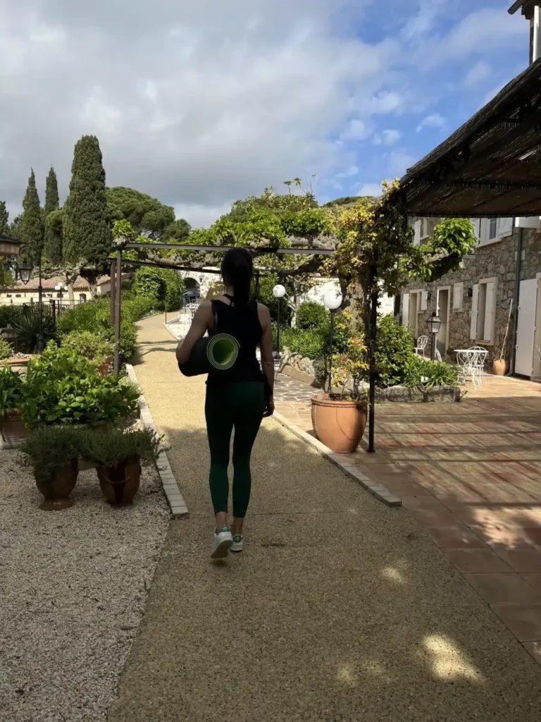 Marie Trapezaroff   coach sportive à Genève  Marie Trapezaroff   Coach Sportive et Pilates à Genève