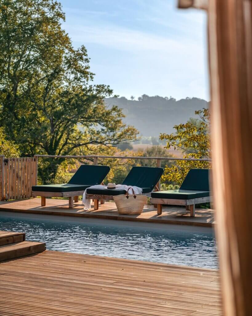 piscine retraite à biarritz marie trapezaroff coach sportive et pilates à genève Marie Trapezaroff Coach Sportive et Pilates à Genève