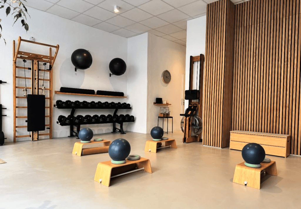personal training en studio à genève marie trapezaroff coach sportive et pilates à genève Personal training en studio à Genève Marie Trapezaroff Coach Sportive et Pilates à Genève