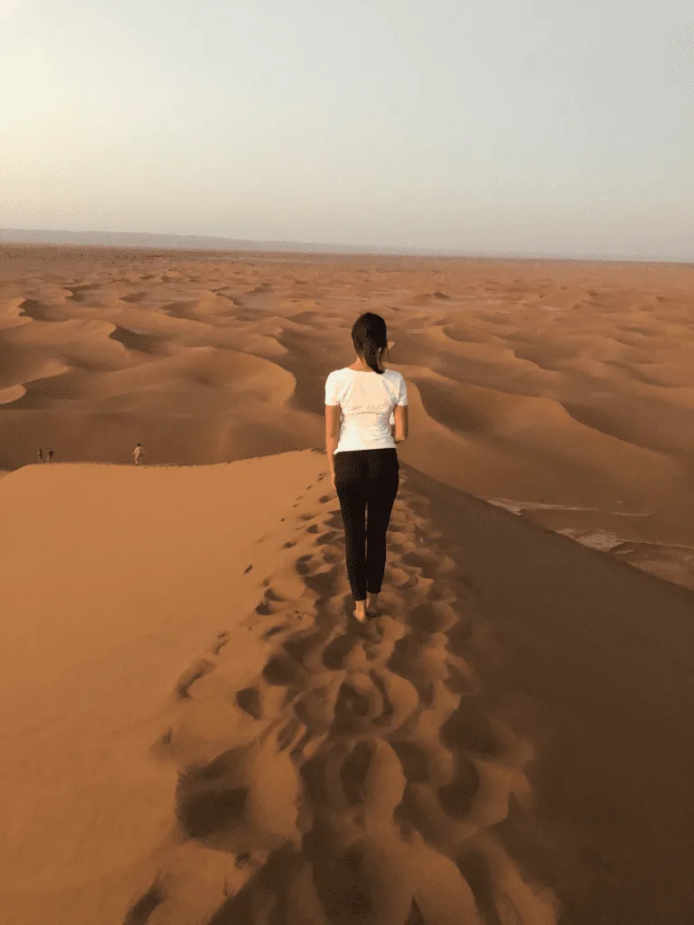 Trek dans le désert marocain avec Marie Trapezaroff